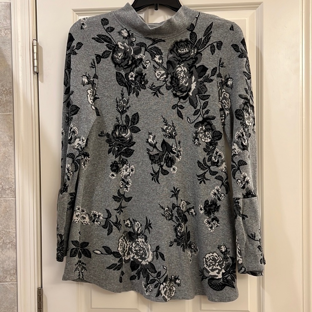 Style & Co ladies sweater